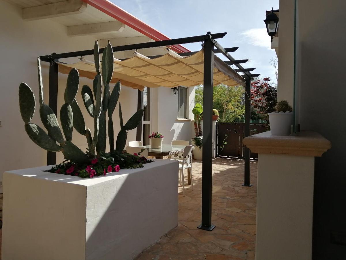 Villa Raggio Di Sole Parcheggio Privato Porto Cesareo Bagian luar foto