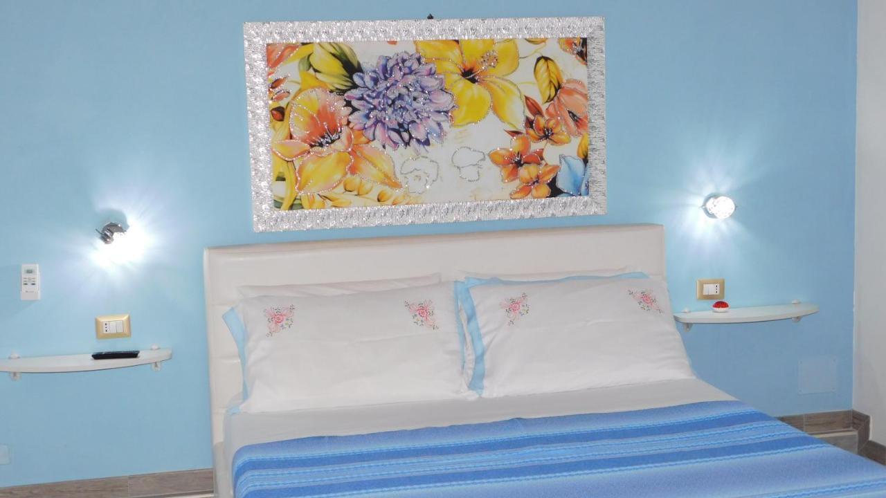 Villa Raggio Di Sole Parcheggio Privato Porto Cesareo Bagian luar foto