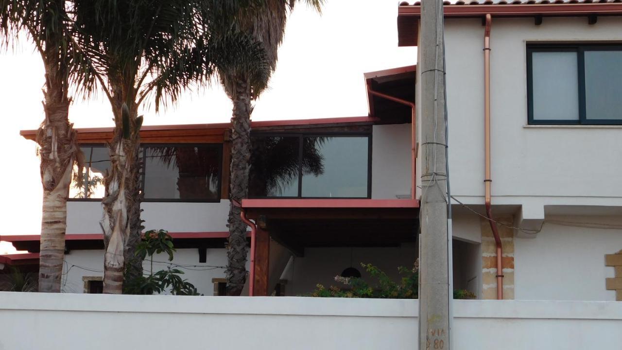 Villa Raggio Di Sole Parcheggio Privato Porto Cesareo Bagian luar foto