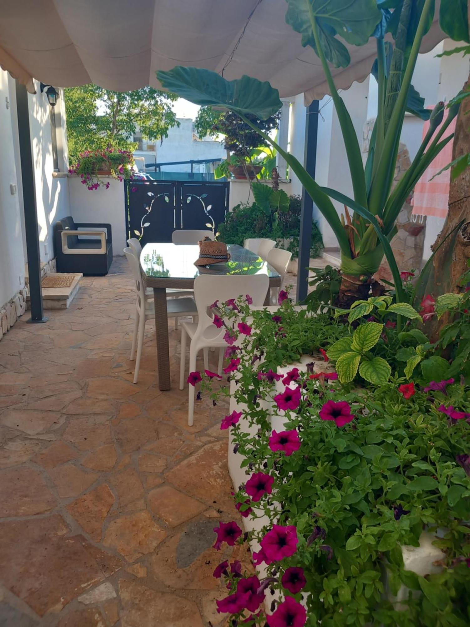 Villa Raggio Di Sole Parcheggio Privato Porto Cesareo Bagian luar foto