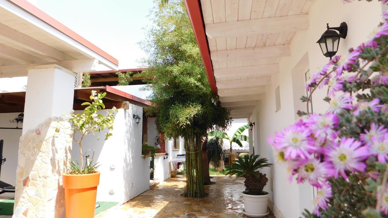 Villa Raggio Di Sole Parcheggio Privato Porto Cesareo Bagian luar foto